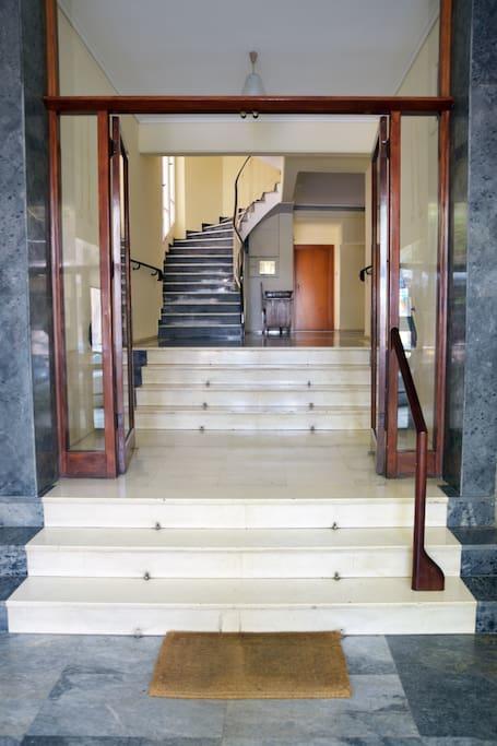 أثينا Blue & Red Apartment المظهر الخارجي الصورة